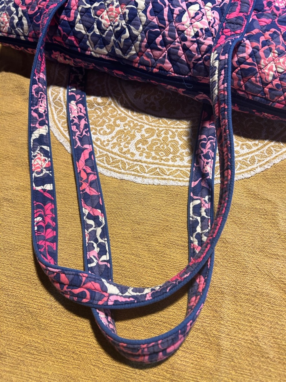Vera Bradley Katalina Pink Quilted Travel Tote - Picture 7 of 11